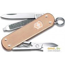 Нож-брелок Victorinox Classic Fresh Peach 0.6221.202G (персиковый)