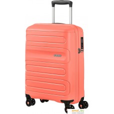 Чемодан-спиннер American Tourister Sunside Living Coral 55 см