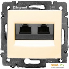 Розетка Legrand Valena 695626 (слоновая кость)